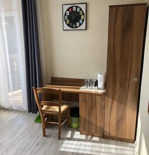 住宿加早餐酒店 Kasia I Michal 斯克拉斯卡波伦巴